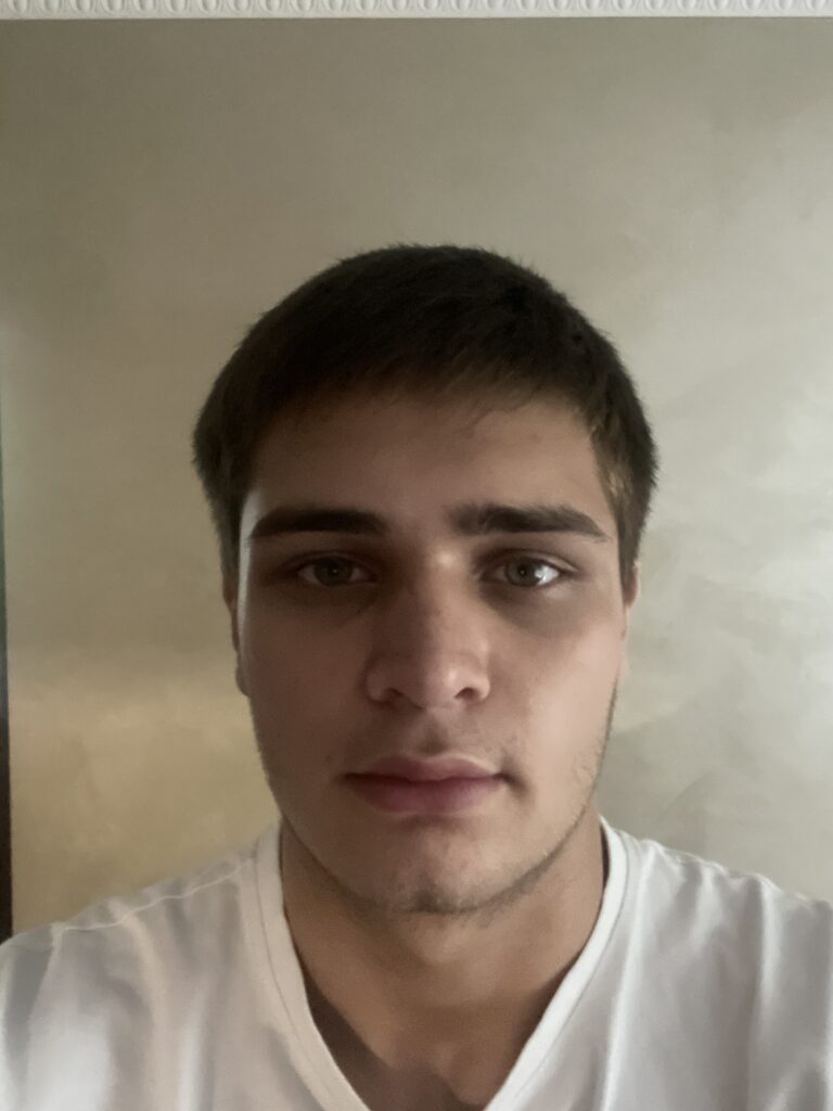 Туаев Азамат Вадимович